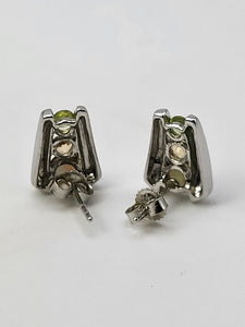 4762: Vintage: 9ct White Gold Multi-Gemstone Stud Earrings- Peridot, Topaz & Andalusite- rare