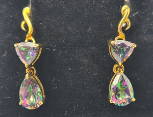 4968: Vintage: 9ct Gold Caribbean Topaz Drop Stud Earrings- petite colour changers