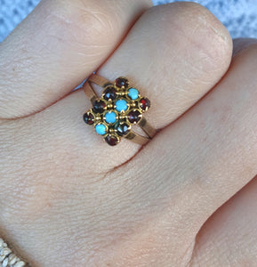 4834: Vintage Old 9ct Gold Geometric Set Signet Ring Turquoises Garnets- lovely symmetry