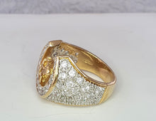 Load image into Gallery viewer, 6009:Vintage 9ct Gold Simulated Diamonds Lucky  Horseshoe Statement Ring - Huge
