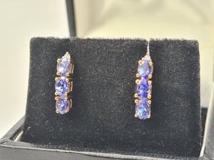 4987: Vintage: 14ct Gold Tanzanites Trilogy Diamonds Earrings- exquisite eye catchers