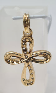 4955: Vintage: 9ct Gold Simulated Diamonds Cross Pendant- lovely